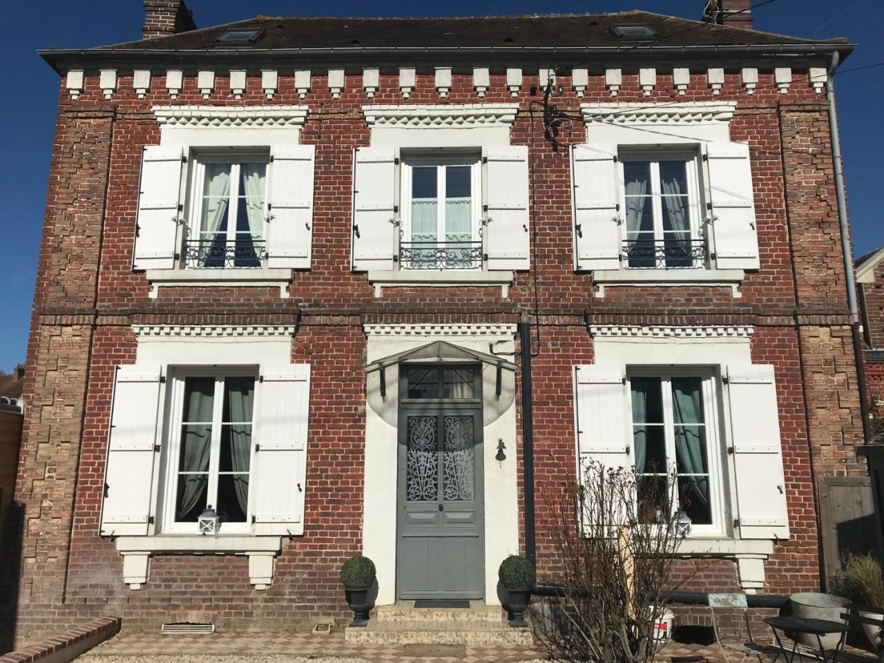 Bed and Breakfast La Parenthese Epicurienne Beauvais Exterior foto